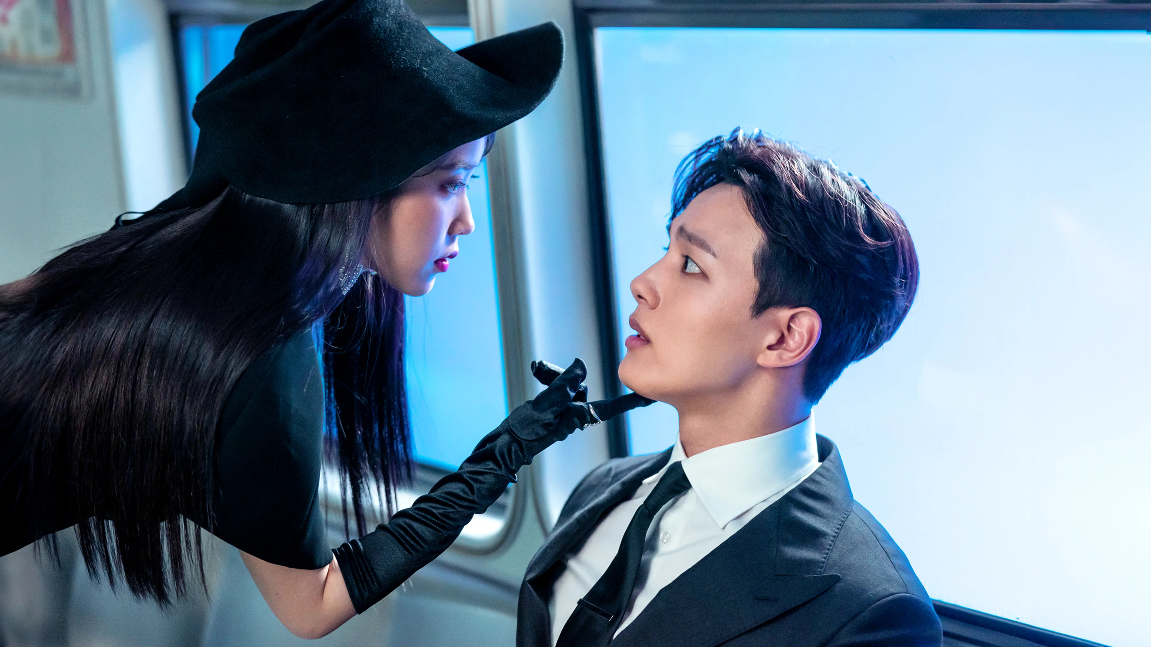 Hotel Del Luna 2019